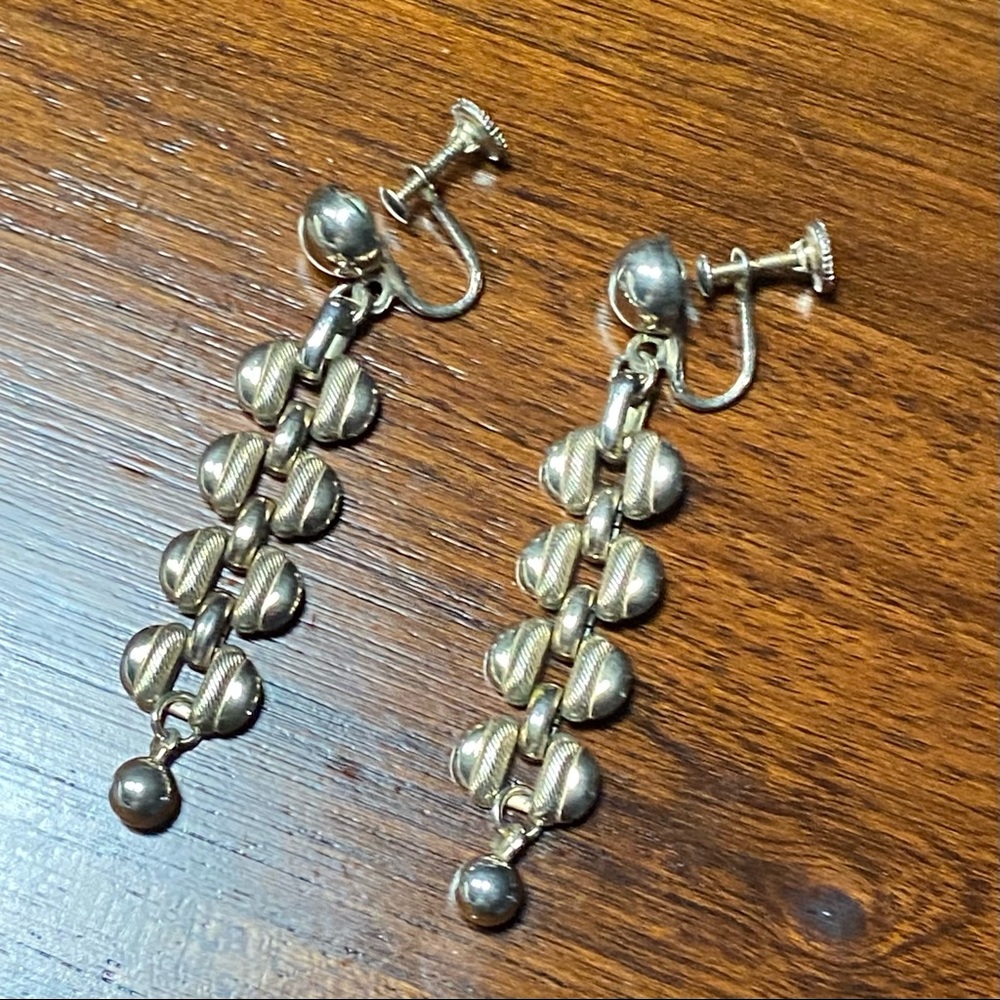 Vintage Silver Drop Screw In Clip On Earrings